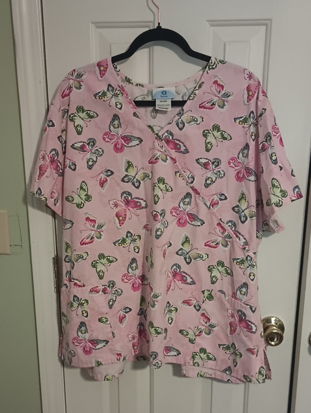 SB Scrubs And H.Q Scrubs V-Neck Medical Tops